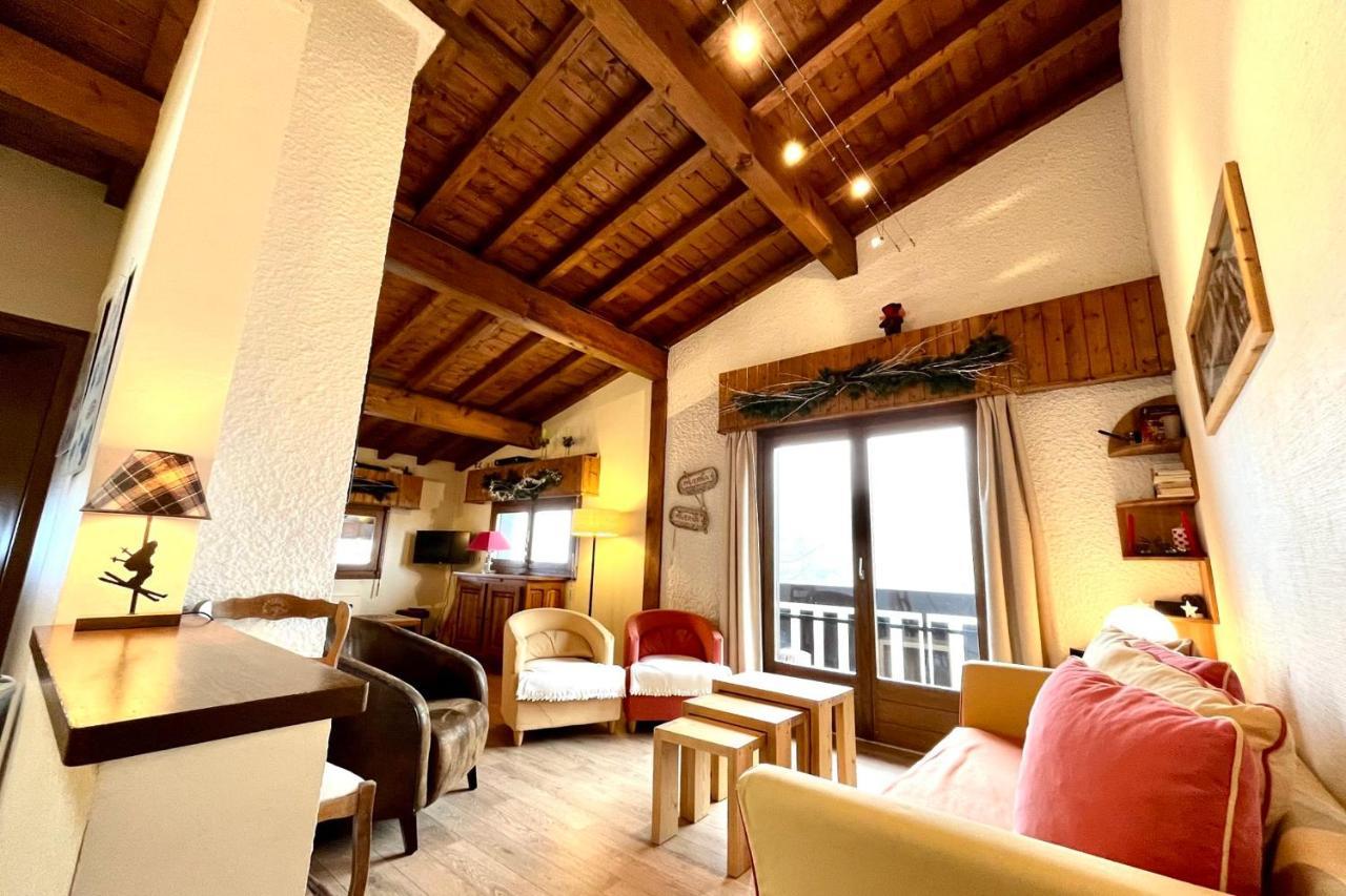 Nice And Bright Apartment In Combloux Exteriör bild